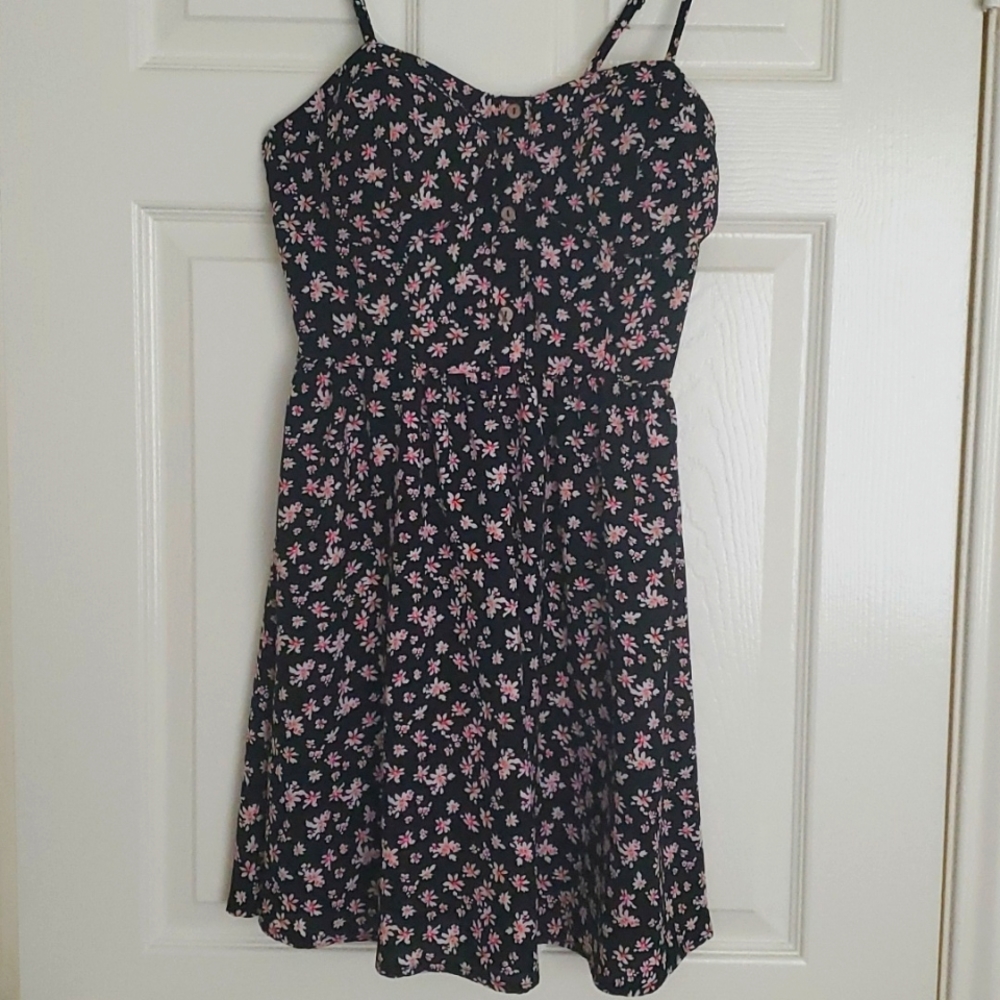 Bailey Blue | Medium | Floral Black Dress